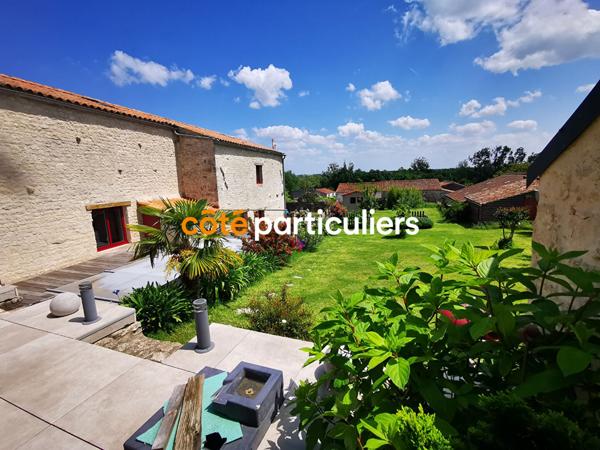 Vente Maison245 m² - 13 Pièces - CURZON (85540)