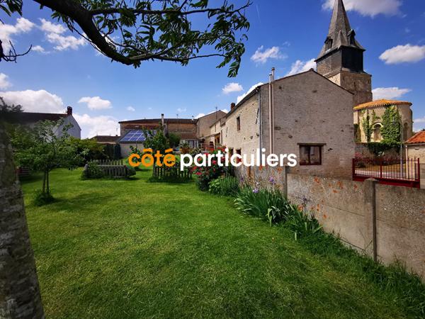 Vente Maison245 m² - 13 Pièces - CURZON (85540)