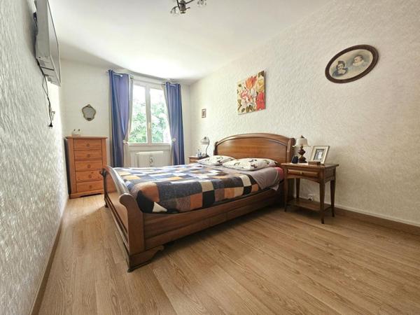 Appartement Decines Charpieu 3 pièce(s) 79.08 m2