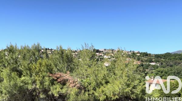 Terrain à vendre 1 423 m² Vence