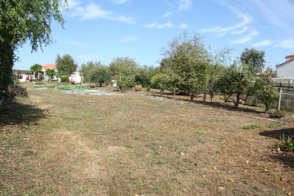 Clisson (44190) CLISSON (Centre) terrain à bâtir de 979 m²
