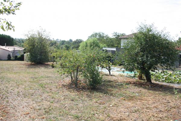 Clisson (44190) CLISSON (Centre) terrain à bâtir de 979 m²