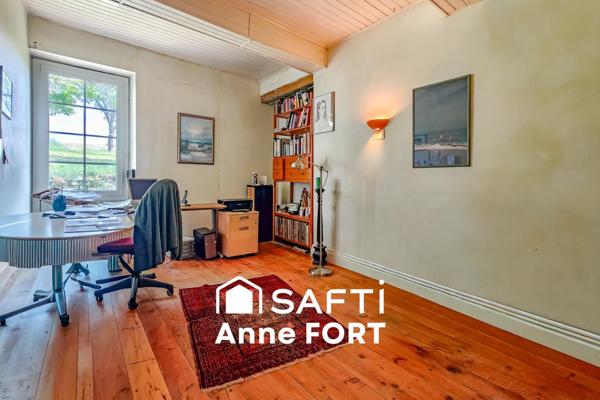 Propriété au charme unique avec 17 hectares, entre Agen et Villeneuve-sur-Lot