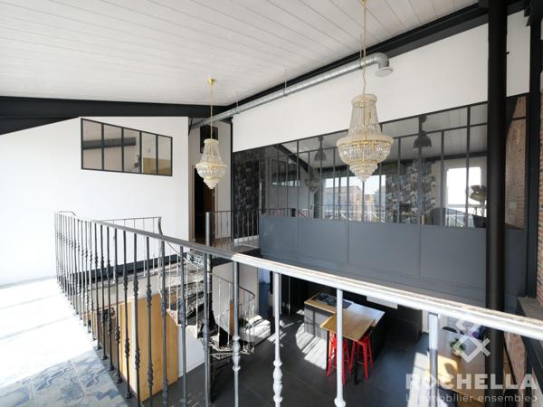 Maison contemporaine de type loft industriel