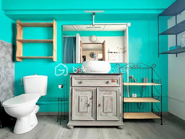 Local d activites de 280 m²