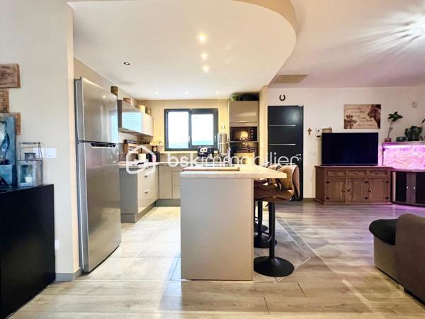 Local d activites de 280 m²