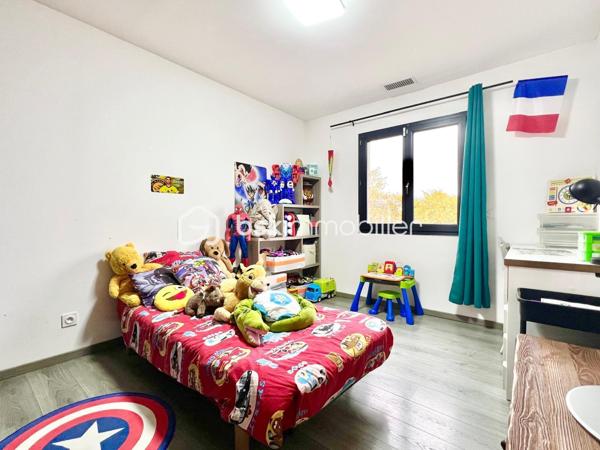 Local d activites de 280 m²