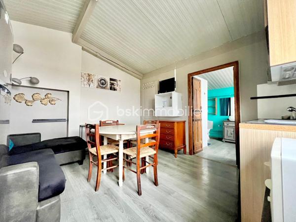 Local d activites de 280 m²