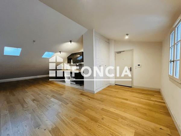 Location Appartement 3 pièces 66.4 m² - Toulon 83000