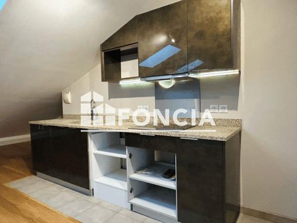 Location Appartement 3 pièces 66.4 m² - Toulon 83000