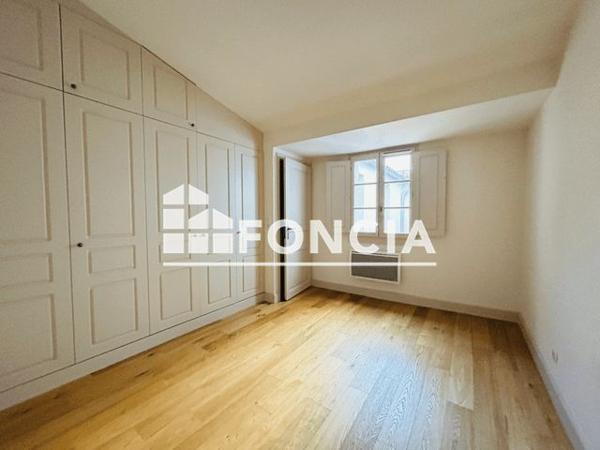 Location Appartement 3 pièces 66.4 m² - Toulon 83000