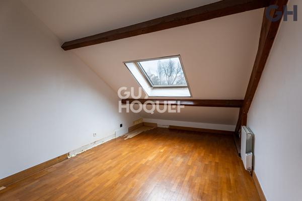 APPARTEMENT EN DUPLEX 3 PIECES À SOISY-SUR-SEINE