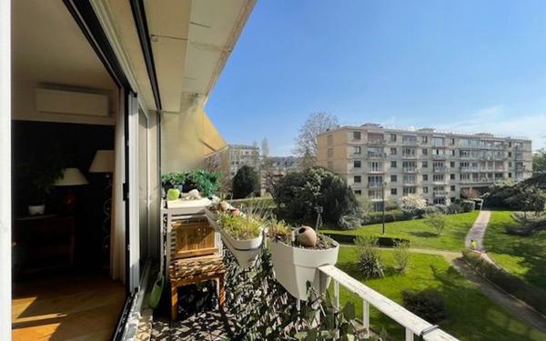 Appartement à vendre    4 pièces • 88,76 m2 Neuilly-sur-Seine