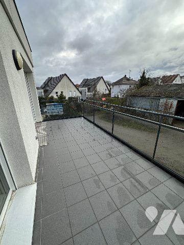 APPARTEMENT F3 AVEC CAVE ET GARAGE