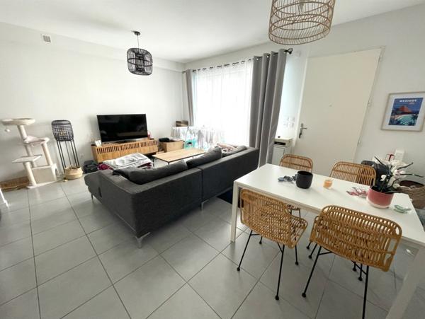 BLAGNAC - Appartement 3 pièces avec TERRASSE