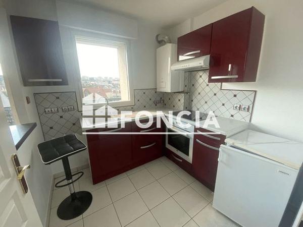 Location Appartement 2 pièces 45.27 m² - 71 BOULEVARD ROBESPIERRE Poissy 78300