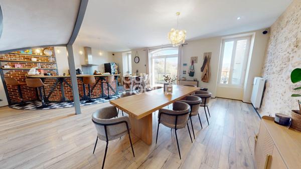 Maison de village de 220m² à MONTOISON