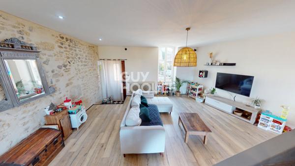 Maison de village de 220m² à MONTOISON