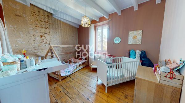 Maison de village de 220m² à MONTOISON