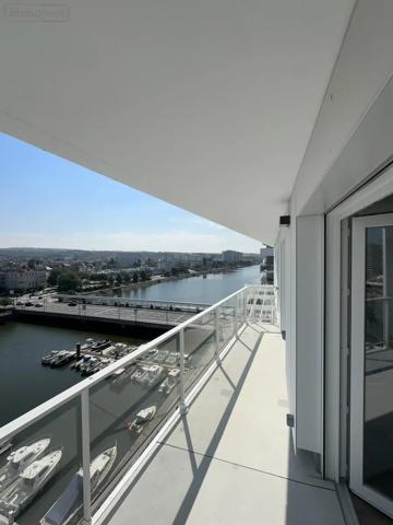 Location - Appartement Boulogne-sur-Mer 62200 4 pièces 106 m 2