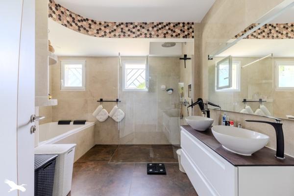 Maison à vendre 399 239 € Saint-Loubès 6 p 153 m² DPE A