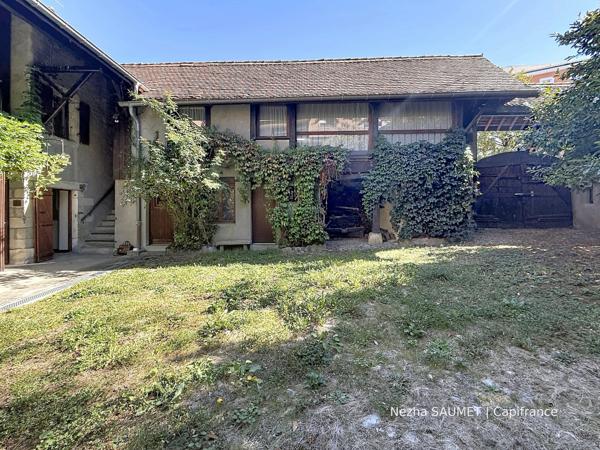 Immeuble à vendre SAINT JULIEN EN GENEVOIS (74)