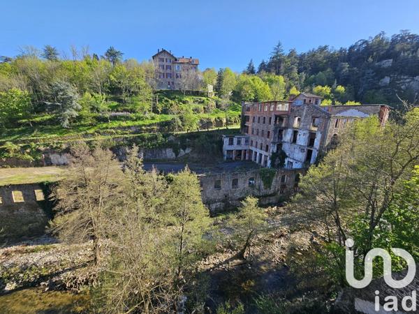 Maison 5 pièces de 151 m² à Annonay (07100)