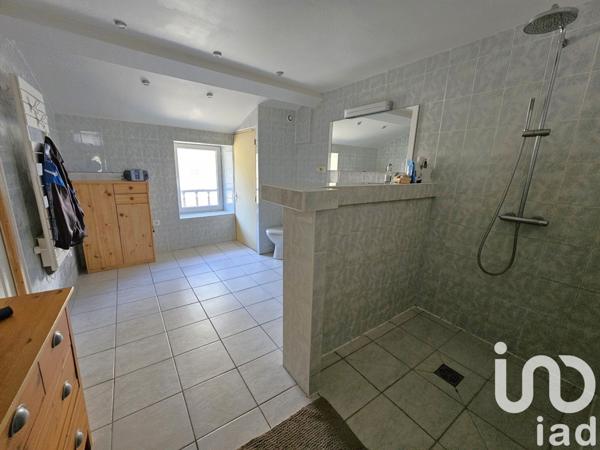 Maison 5 pièces de 151 m² à Annonay (07100)