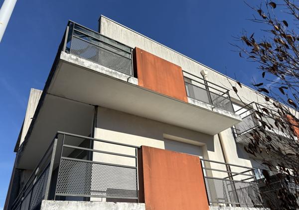 Appartement T4 de 83 m² avec balcon, garage double et cave