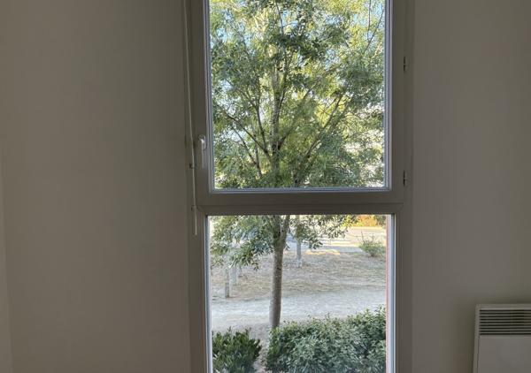 Appartement T4 de 83 m² avec balcon, garage double et cave