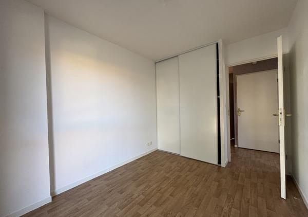 Appartement T4 de 83 m² avec balcon, garage double et cave