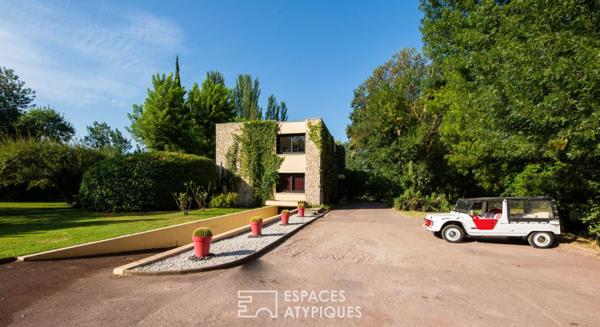 Maison d’architecte avec jardin et piscine