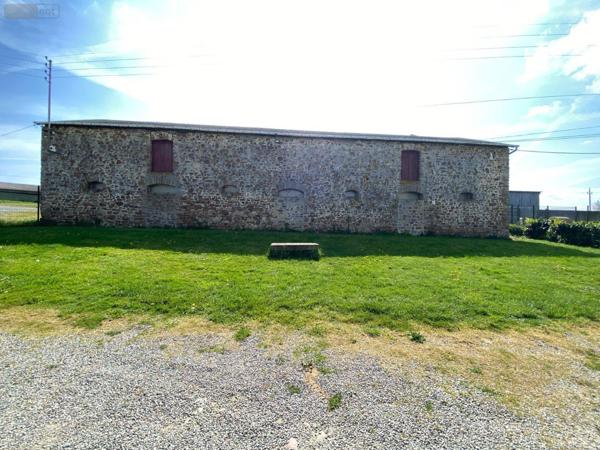 Maison rurale à vendre à Saint-Léger en Mayenne (53480), ref : 53047/131