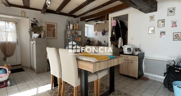 À vendre Immeuble 100 m² - Laval 53000