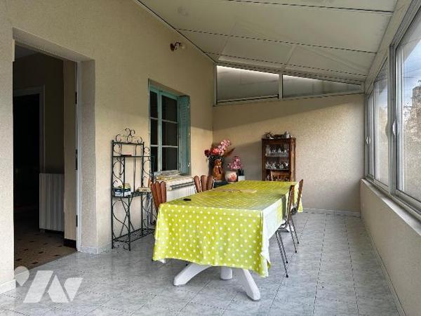 Beaumont En Véron 37420 - Maison de 5 pièces , 3 chambres, sur un terrain de 1082 m2
Maison de...