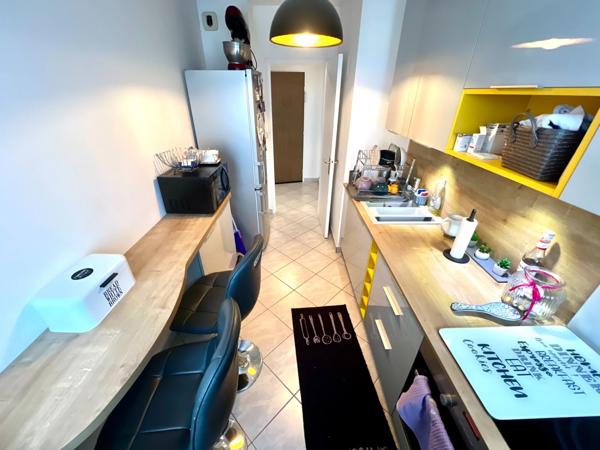 BEAU APPARTEMENT 2 pièces DE 44M2 + CAVE A CHENNEVIERES SUR MARNE (94430)