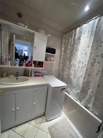 BEAU APPARTEMENT 2 pièces DE 44M2 + CAVE A CHENNEVIERES SUR MARNE (94430)