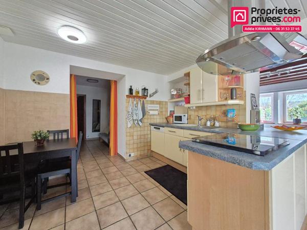 Appartement duplex 66m2 - jardin - double garage - Pougny 01550