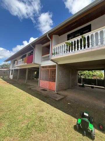 INV LOCATIF: IMMEUBLE DE 2 T1+ 2T4 A 5 minutes du CENTRE VILLE CAYENNE