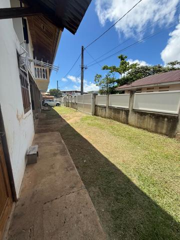 INV LOCATIF: IMMEUBLE DE 2 T1+ 2T4 A 5 minutes du CENTRE VILLE CAYENNE