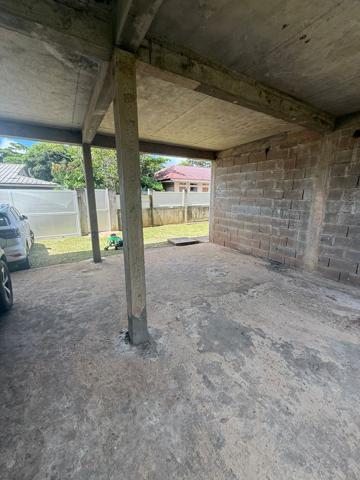 INV LOCATIF: IMMEUBLE DE 2 T1+ 2T4 A 5 minutes du CENTRE VILLE CAYENNE