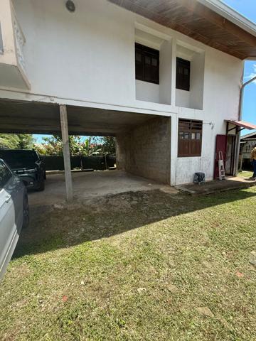 INV LOCATIF: IMMEUBLE DE 2 T1+ 2T4 A 5 minutes du CENTRE VILLE CAYENNE