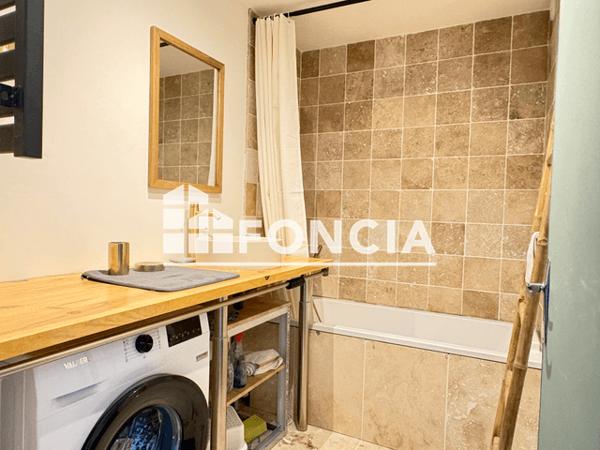 Location Appartement meublé 2 pièces 46.4 m² - Bât A Marseille 13008