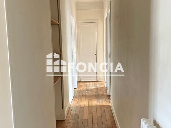 Location Appartement 3 pièces 66.88 m² - 3 RUE DU CHARIOT Orleans 45000