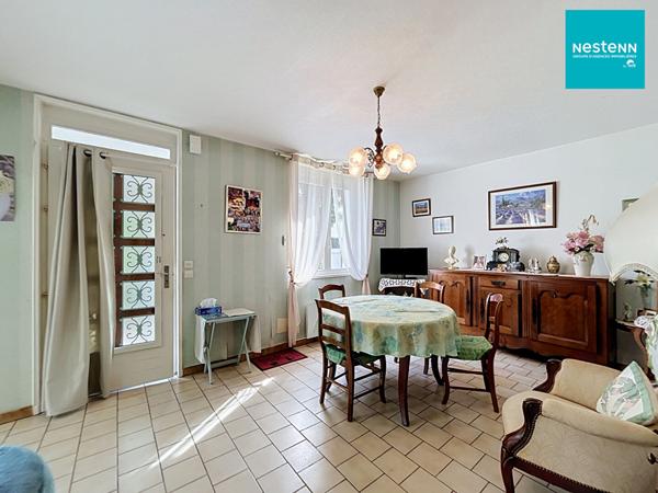 Maison Saint-Marcellin-En-Forez 90 m² - 5 pièces/ 3 Chambres / avec terrain