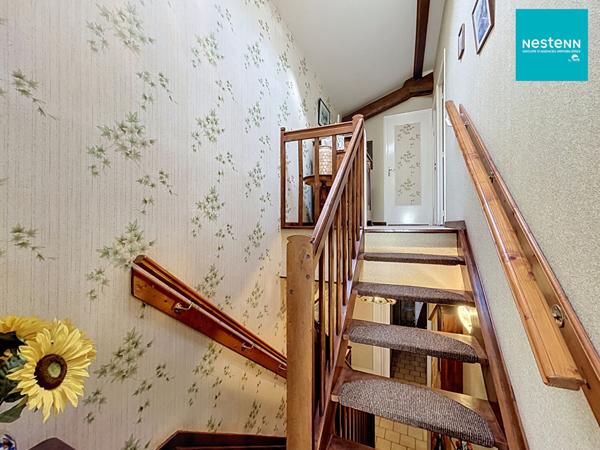 Maison Saint-Marcellin-En-Forez 90 m² - 5 pièces/ 3 Chambres / avec terrain