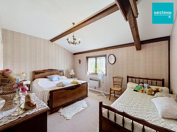 Maison Saint-Marcellin-En-Forez 90 m² - 5 pièces/ 3 Chambres / avec terrain