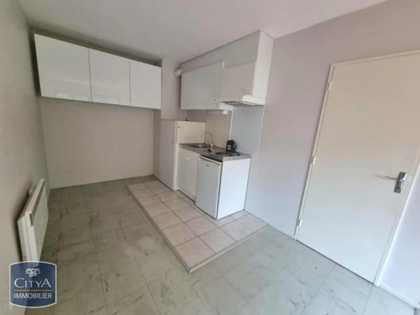 Appartement à louer 1 pièce 33.52m² Clermont-Ferrand (63100)