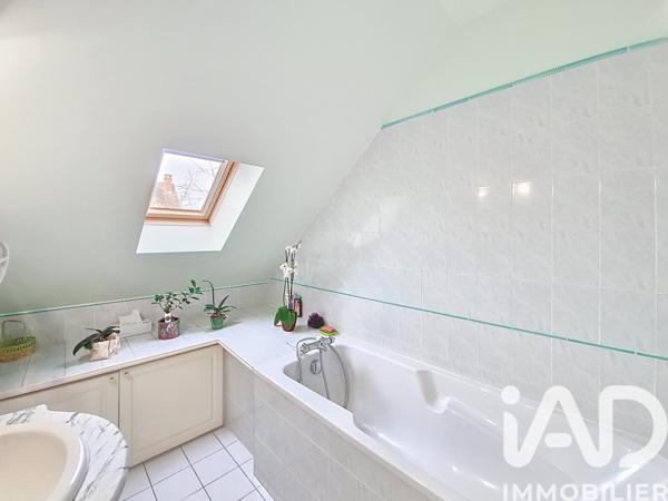 Maison à vendre 7 pièces 121 m² Villemandeur