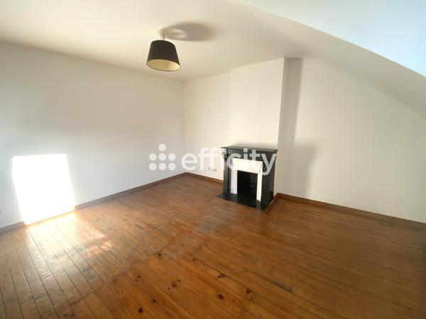 Appartement
         2 pièces
        - 36 m² Exclusivité 138 000 € *